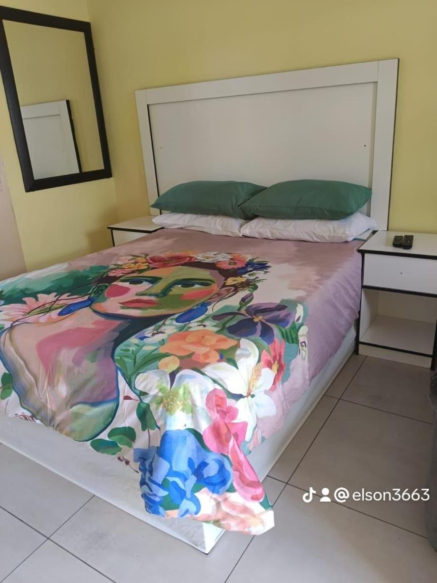 Elson Lodge K1 Katlehong Kültér fotó